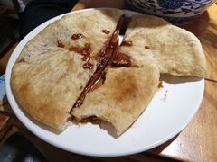 -大众跷脚牛肉馆·非遗传承单位(峨眉山店)