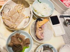 -雍和会海鲜姿造自助(湖东路店)