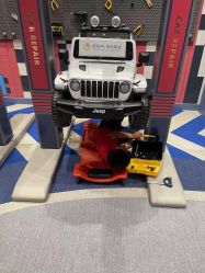 -奈尔宝家庭中心·亲子餐厅(北京东坝万达店)