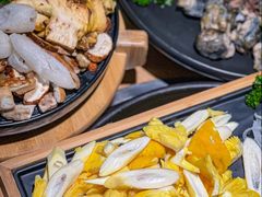 -一朵菌·野生菌探索家火锅(南亚店)