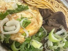 -薛记襄阳香辣牛肉面(平安路店)