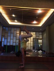 -无界瑜伽普拉提