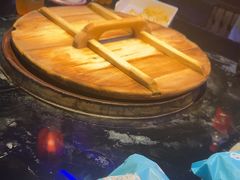 -鱼窝棚柴火铁锅炖(富山屯店)