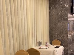 -金时代顺风大酒店(临港百联店)