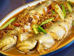 -鑫悦楼煎蟹·16年海鲜大排档
