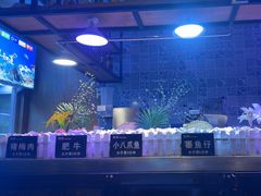 -领鲜活海鲜榴莲自助火锅(东门店)
