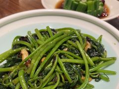 -港丽餐厅(杭大店)