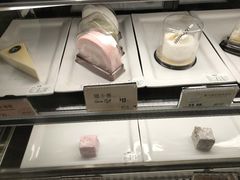 面包甜点陈列柜-麦当劳(洪山商场店)