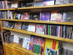 -M.F CDshop唱片店