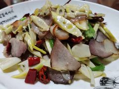 -将就吃农家特色土菜馆