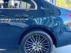 -宁波之星奔驰4S店(海曙店)