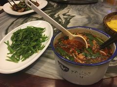 -蔼若春.传承三十年云南菜(金碧公园店)