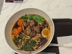-康师傅私房牛肉面(申虹店)