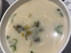 豚骨汤面-沈灶河豚宴·河豚融合餐厅(汉中路店)