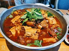 -隔壁老王·家常云南菜(花巷店)