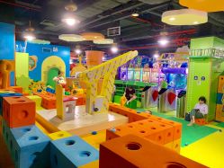 -太空学院儿童娱教乐园(中华广场店)