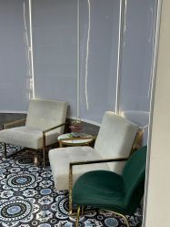 -PE SALON 