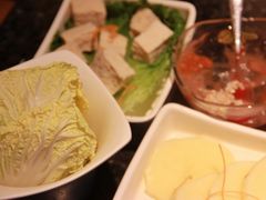 -井格重庆火锅(临平银泰城店)