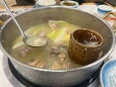 -朴小妹人参鸡汤火锅(长白山万达店)