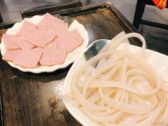 -肖肖酸萝卜鱼火锅(总店)