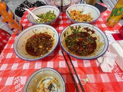 -荆九爷爆炒桥头三嫩(夫子庙店)