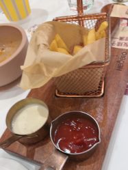 -奈尔宝家庭中心·亲子餐厅(苏州大悦城店)