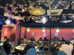 -老街烧烤大排档·地道湖北菜·龙虾馆(汉口火车站店)