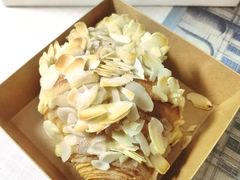 杏仁可颂-侘寂甜品(自取店)