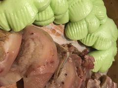 万福闸猪头肉荷叶夹-扬州香格里拉·香宫中餐厅