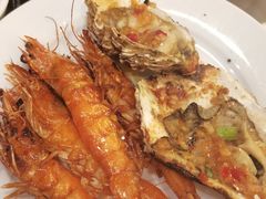 -东方红海鲜百汇(国际大厦店)