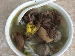 牛杂加丸粿条-华威达牛庄(黄埔大道西店)