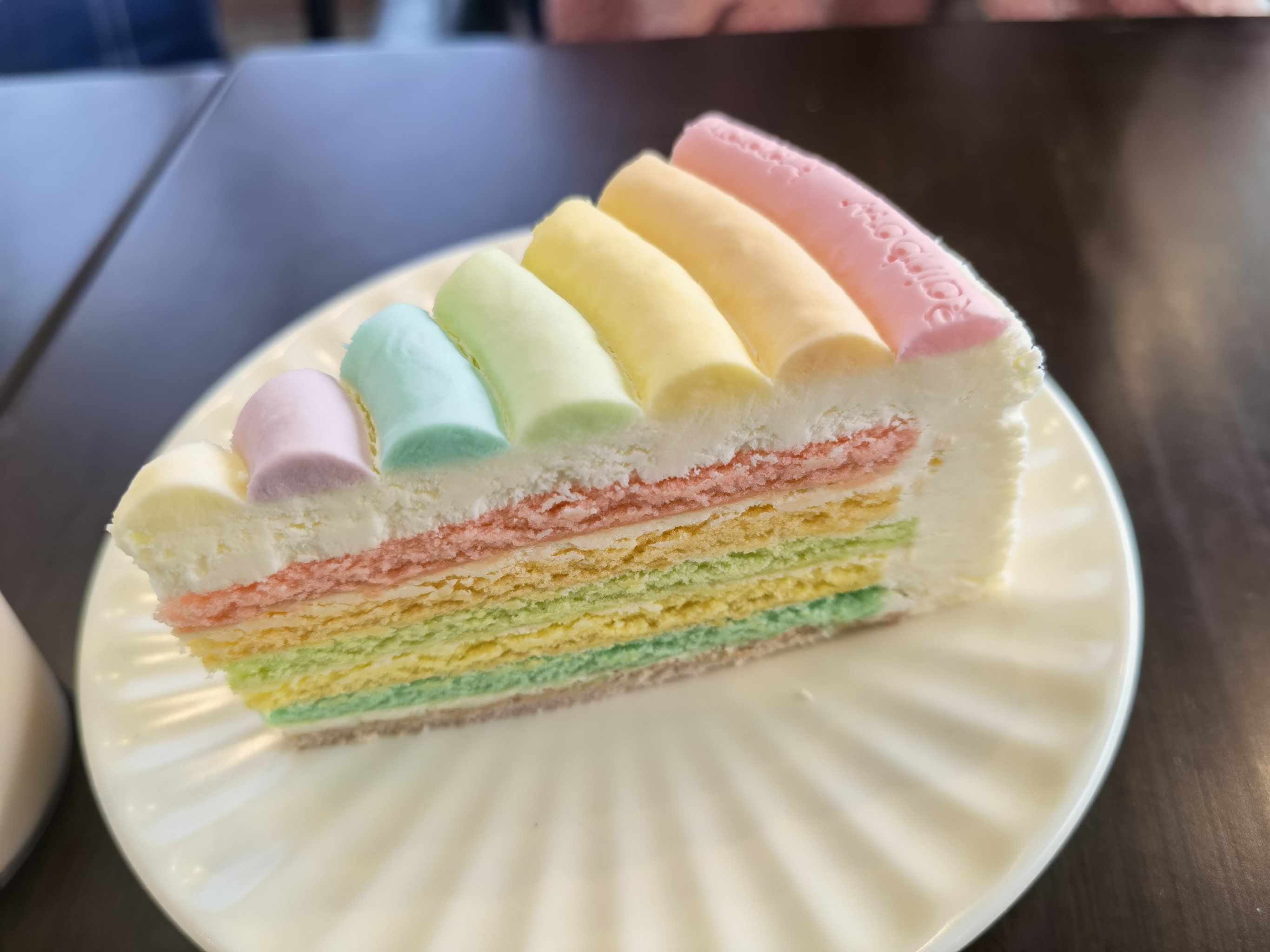 坦洋功夫轻乳茶,彩虹蛋糕,桃喜轻乳茶,提拉米苏蛋糕,真不错!