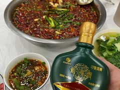 -乡土特色.冷锅鱼.牦牛肉汤锅