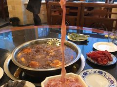 -九尺赵老四鲜鹅肠火锅