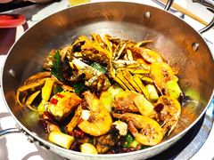 -七欣天香辣蟹火锅(闵行浦江欢乐颂店)