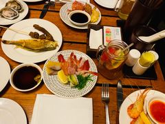 -松山湖凯悦酒店·Café自助餐厅·周末火舞秀表演