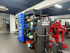 -坚果健身24小时工作室(定西路店)