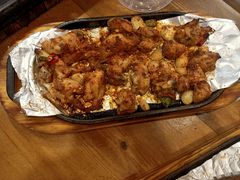 -老东镇啤酒屋海鲜加工·蒸汽海鲜·海鲜烧烤(台东店)