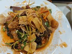 -尚品海鲜肥牛自助火锅(湖明店)