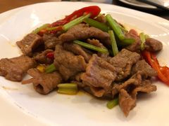 小炒黄牛肉-四季暖堂·融合江浙菜(N1955创业园店)