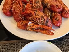 小龙虾-怡豪大饭店·49楼旋转自助餐厅