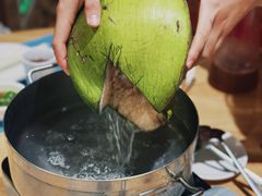 椰子鸡-糟粕醋·椰苑海南菜餐厅(亚龙湾天域酒店)