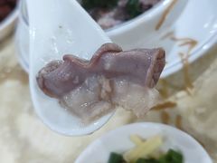 -标记美食新鲜猪杂(兴南大道店)