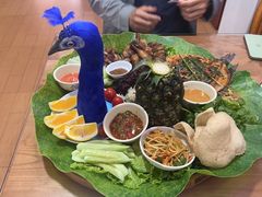 -沐毫傣泐云南菜孔雀宴•手抓饭傣味烧烤(曼听公园店)