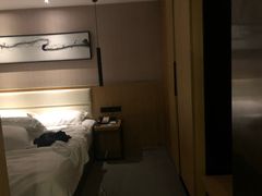 -优逸酒店(柳州窑埠古镇万象城店)