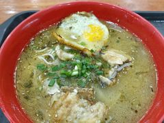 酸菜鱼面-华中科技大学东教工食堂