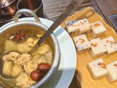 -魁盛居百年鲁菜馆(县西巷店)