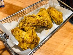 -肥肥虾庄·金牌油焖大虾(杨园滨江时代walk店)
