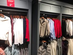 -Hollister(天环广场店)