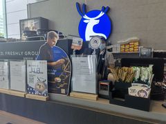 -瑞幸咖啡(大冲商务中心C座店)